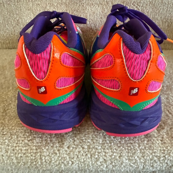 New Balance 890 V3 “Rainbow”Sneakers - Picture 13 of 13